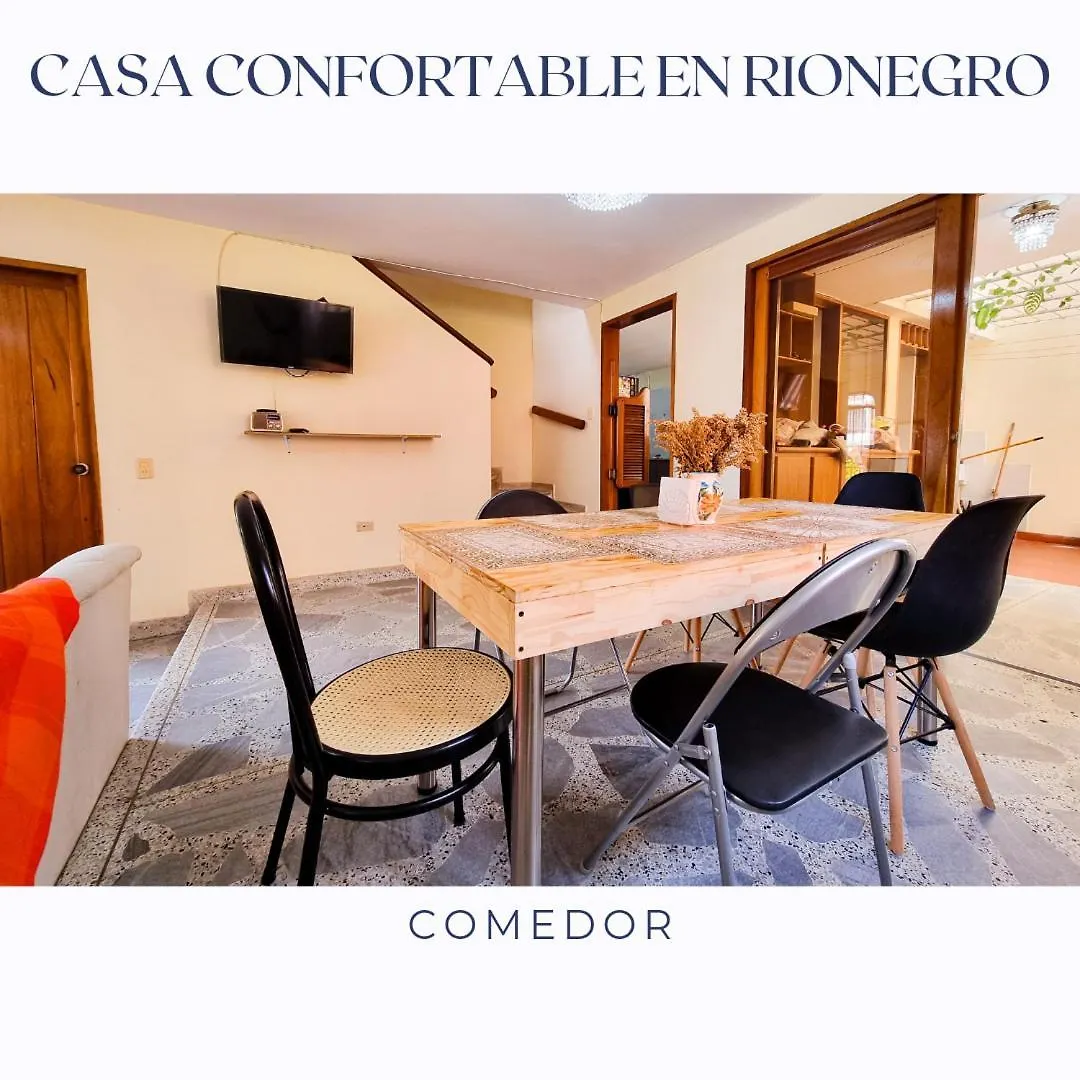 Casa Confortable En Rionegro - A 10 Min Del Aeropuerto 호텔 게스트하우스