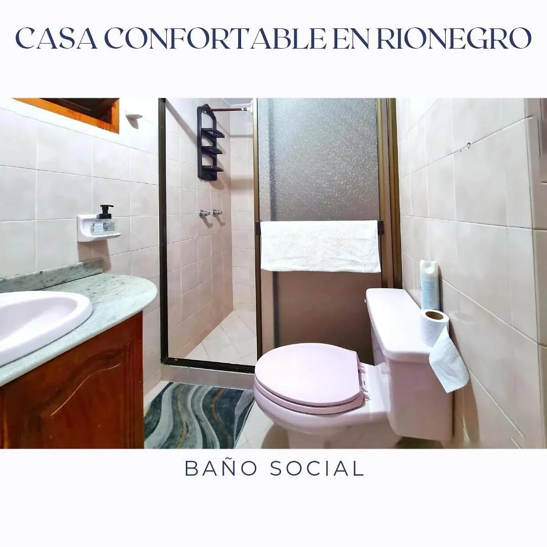Casa Confortable En Rionegro - A 10 Min Del Aeropuerto 호텔 콜롬비아