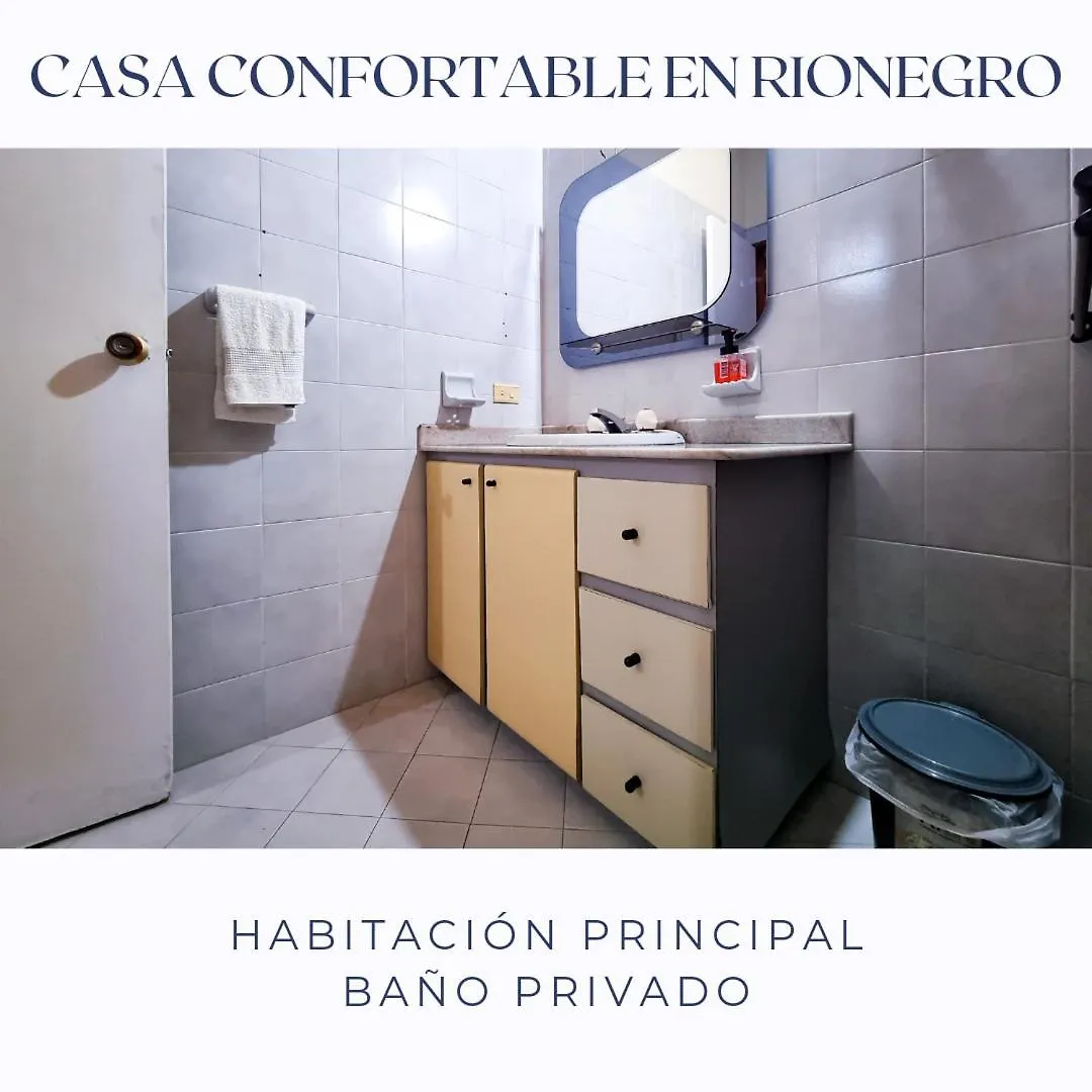 Casa Confortable En Rionegro - A 10 Min Del Aeropuerto 호텔 게스트하우스