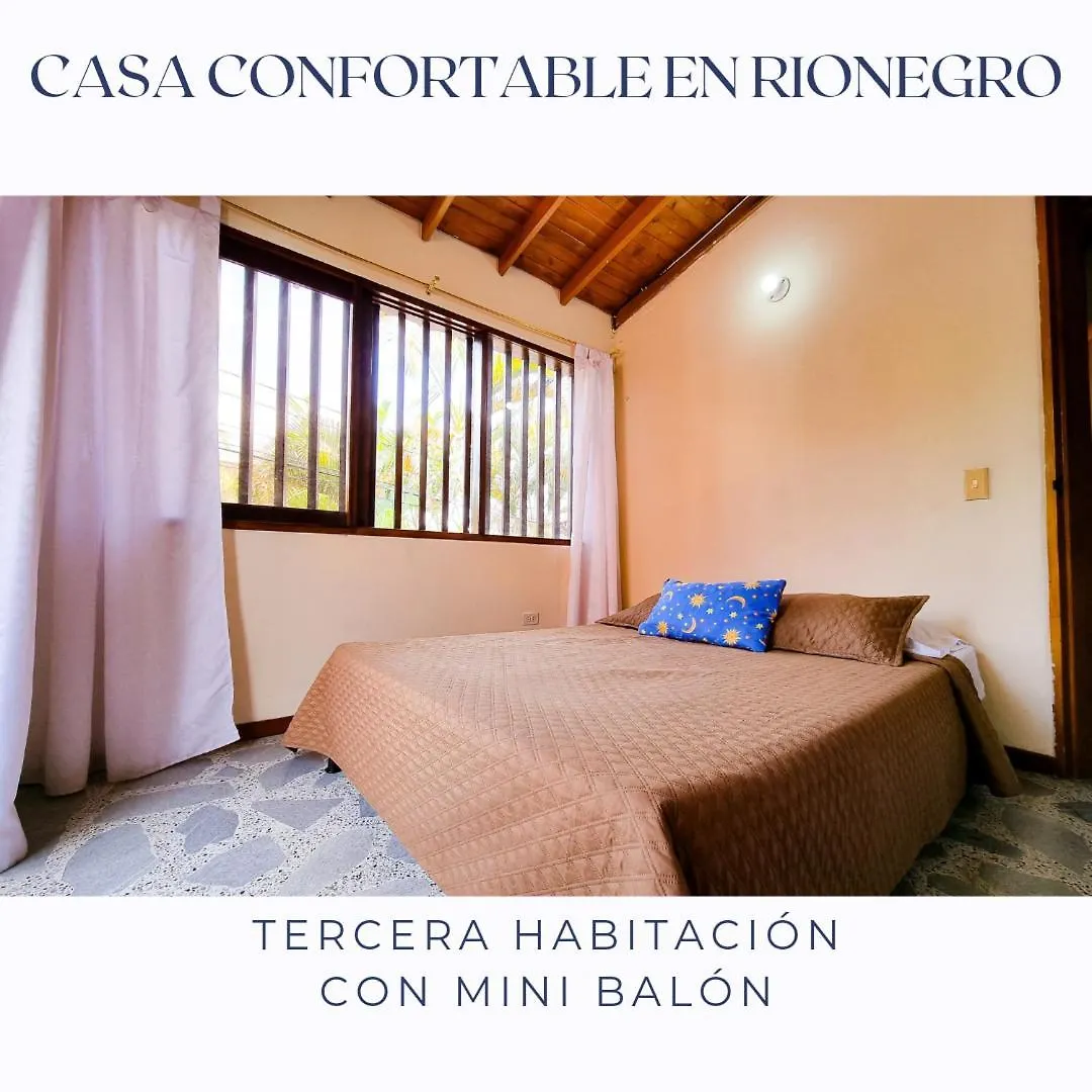 Casa Confortable En Rionegro - A 10 Min Del Aeropuerto 호텔 게스트하우스