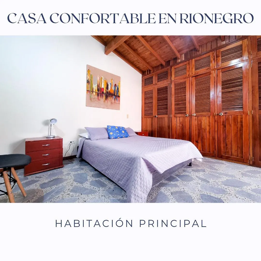 Casa Confortable En Rionegro - A 10 Min Del Aeropuerto 호텔 0*,  콜롬비아